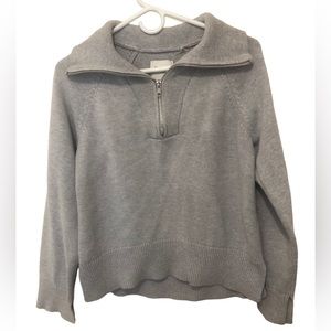 Abercrombie and Fitch grey half zip sweater size medium